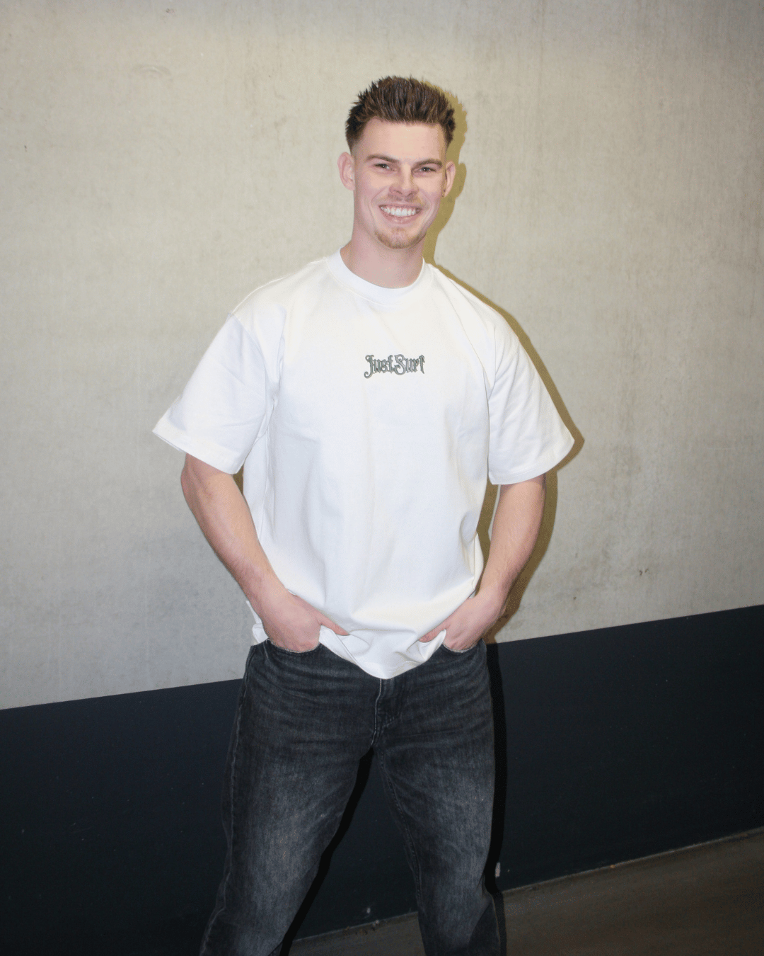 JUSTSURF | OVERSIZED STREETWEAR TEE WHITE